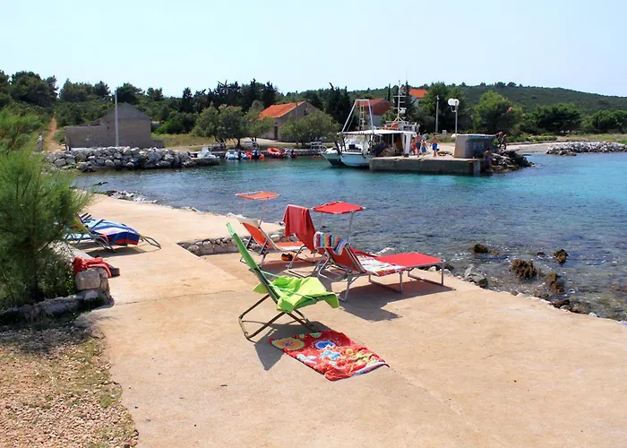 By The Sea Susica, - 25080 Apartamento Ugljan